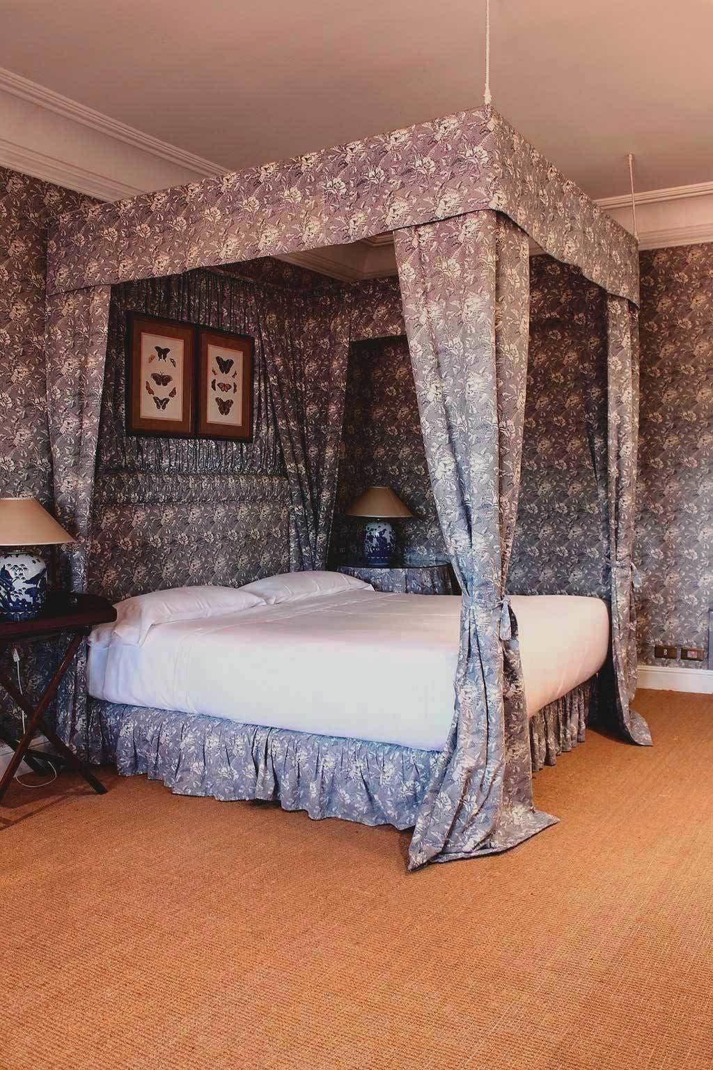 Hotel Landa Burgo Exterior foto A bedroom at the hotel